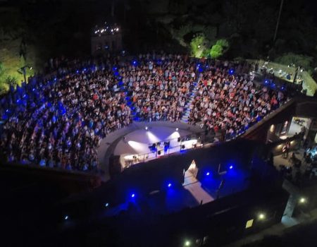 Θέατρο Φεστιβάλ Άνδρου