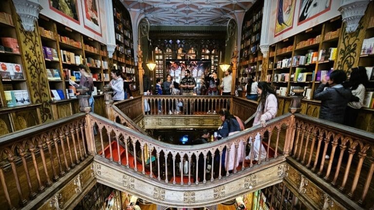 βιβλιοπωλείο Lello